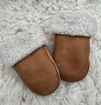 SHEEPSJOP BABYWANTEN LEER MET LAMSVACHT VOERING UNISEX 12-24 MAANDEN MET KOORD 20