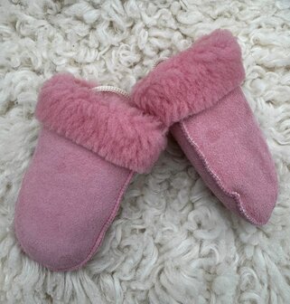 SHEEPSJOP BABYWANTEN LEER MET LAMSVACHT VOERING UNISEX 12-24 MAANDEN MET KOORD 25